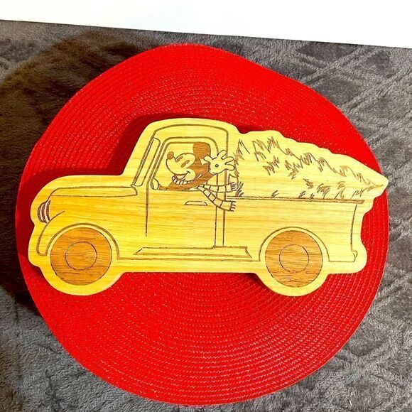 Disney Mickey Mouse Christmas wooden serving board NWT - Picture 1 of 9